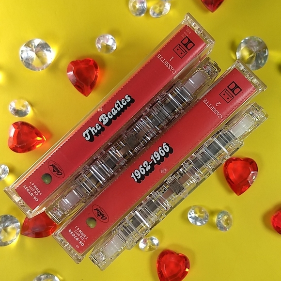 The Beatles/1962-1966 Apple cassette set Mint Condition Out Of Print - Picture 5 of 16